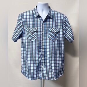 VESE Men’s black and blue plaid short sleeve button‎ down shirt size L.